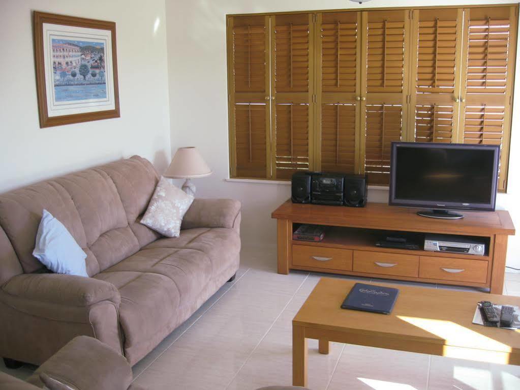 Cheltenham Apartments Caloundra Exteriör bild