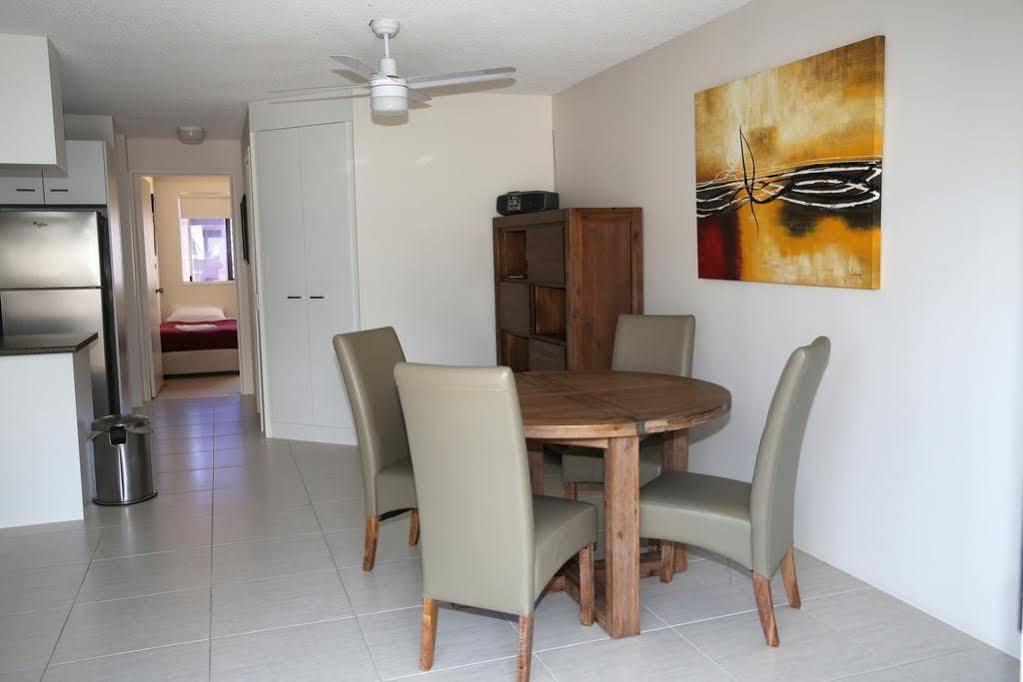 Cheltenham Apartments Caloundra Exteriör bild